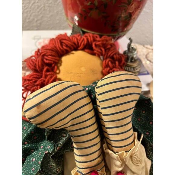 VINTAGE RAGGEDY ANN DOLL 19"H - Picture 9 of 9